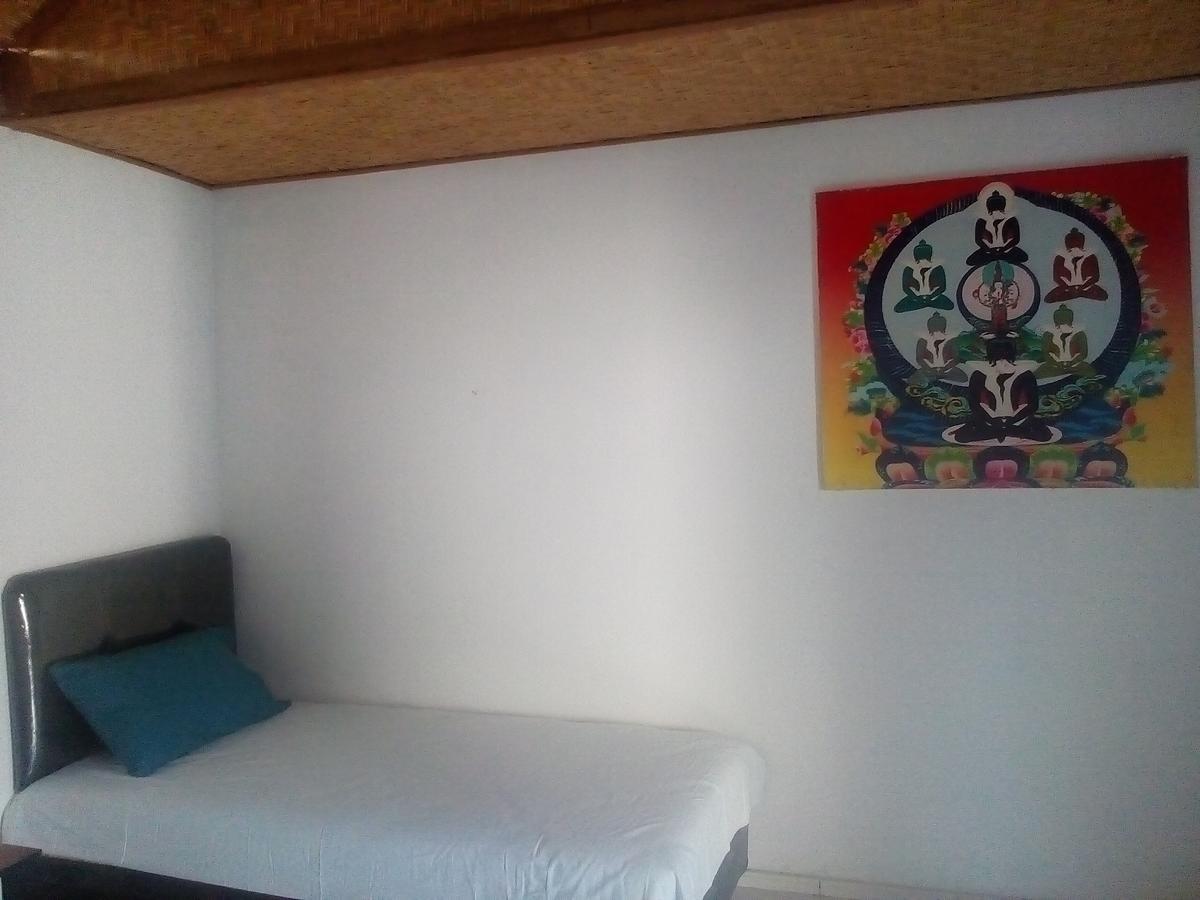 Izaac'S Bed & Breakfast Lovina Εξωτερικό φωτογραφία