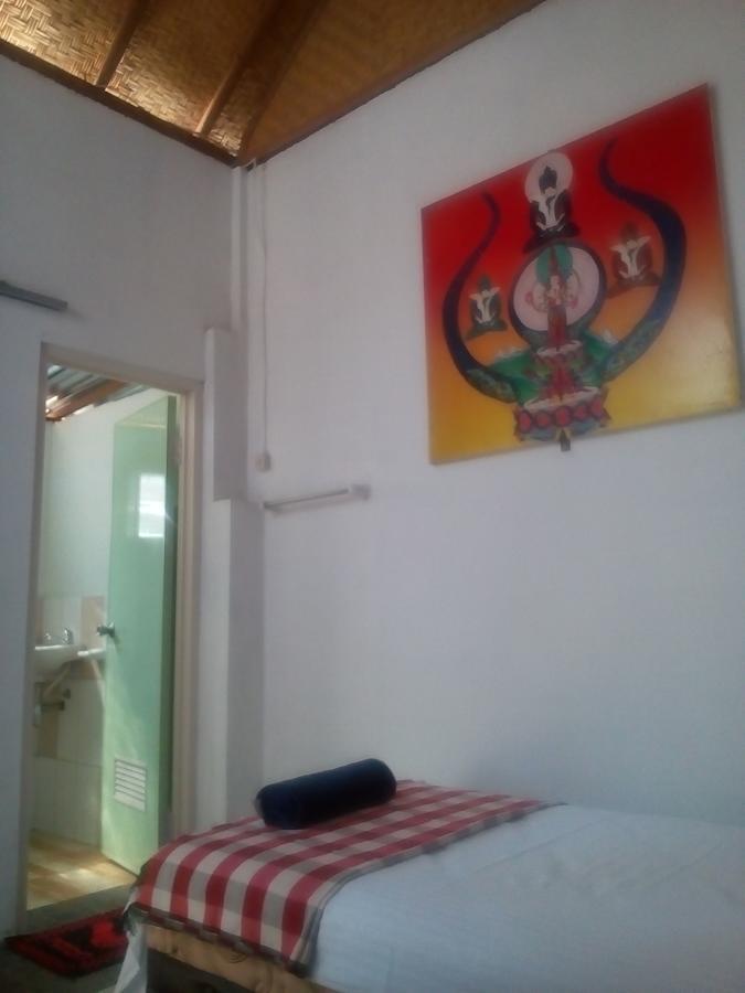 Izaac'S Bed & Breakfast Lovina Εξωτερικό φωτογραφία