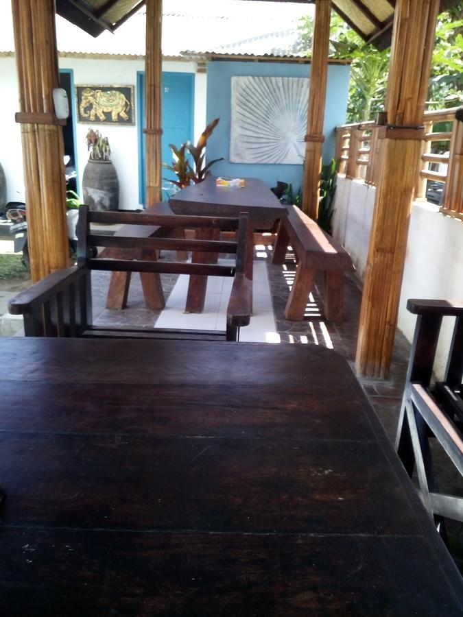 Izaac'S Bed & Breakfast Lovina Εξωτερικό φωτογραφία