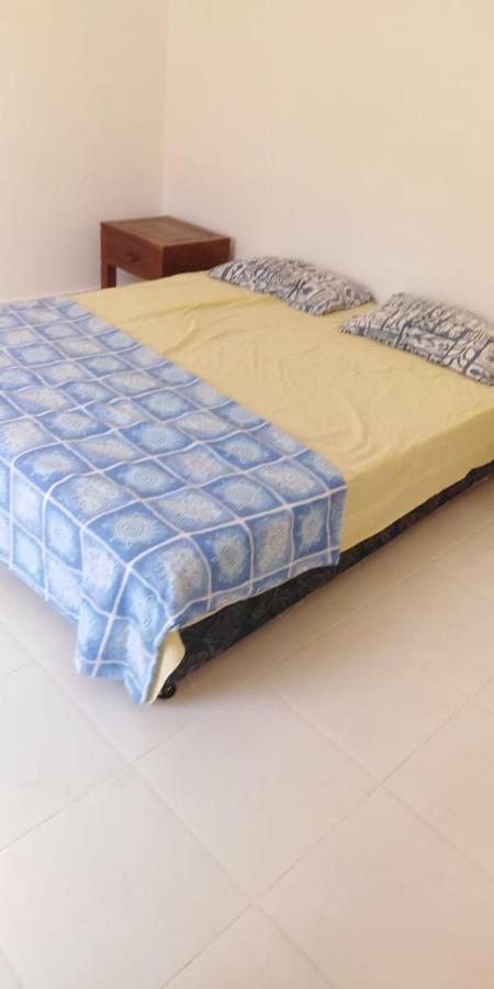 Izaac'S Bed & Breakfast Lovina Εξωτερικό φωτογραφία